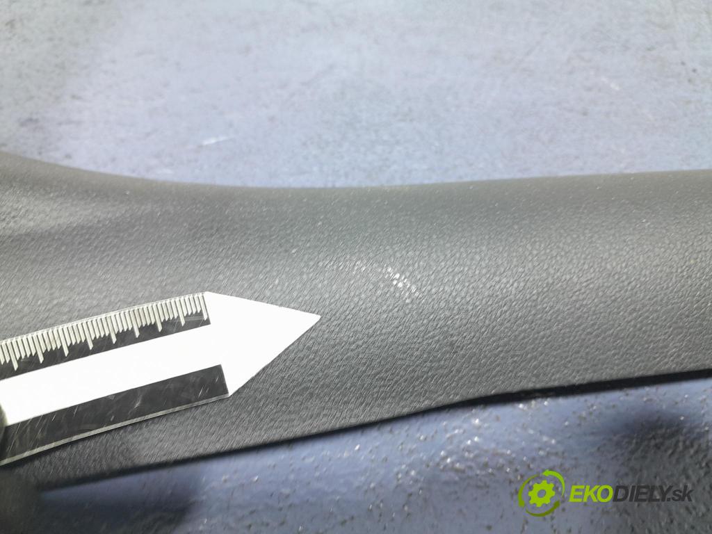 Skoda Octavia 2024 kryt Plast: Interiéry: 5E3853371