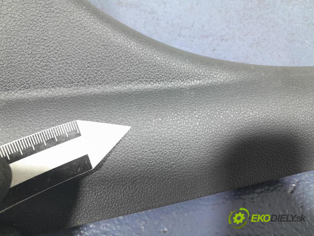 Skoda Octavia 2024 kryt Plast: Interiéry: 5E3853371