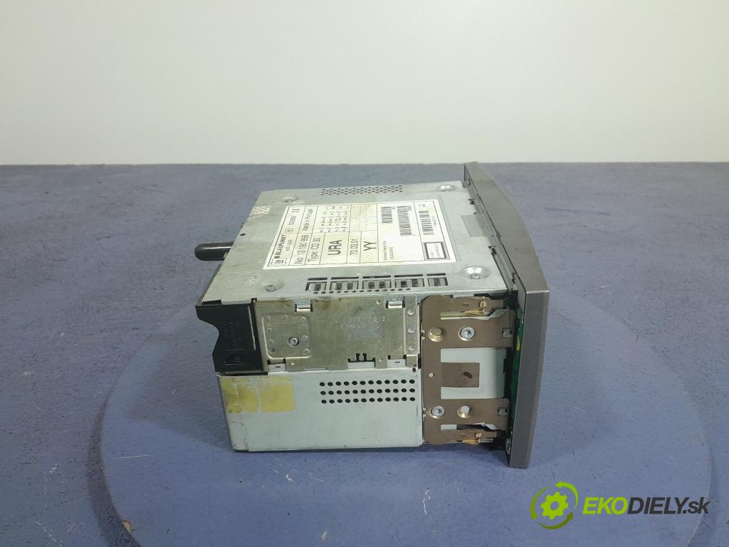 Opel Zafira 2006 Radio I Navigácia: 13190856
