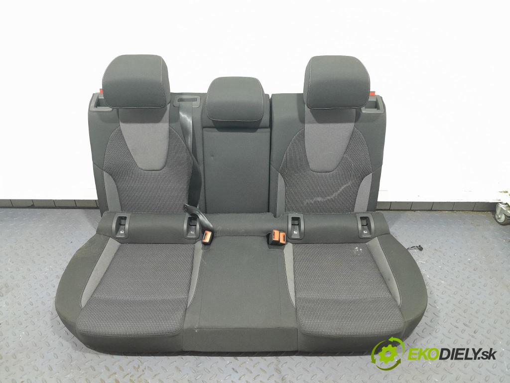 Skoda Octavia 2024 Sedačka zadný