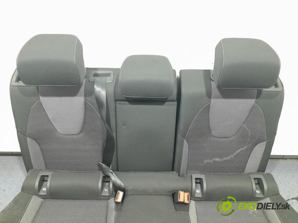 Skoda Octavia 2024 Sedačka zadný