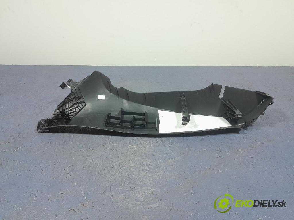 Skoda Octavia 2024 kryt Plast: Interiéry: 5E7867766