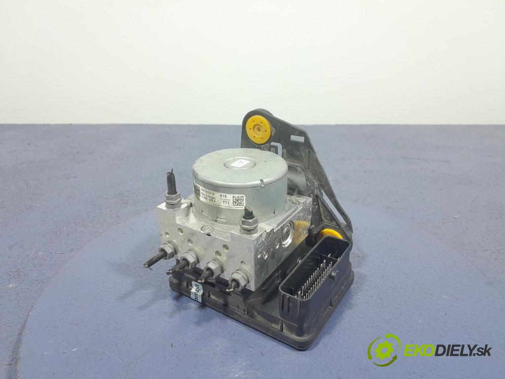 Skoda Octavia 2024 čerpadlo ABS x 5WA614517DF