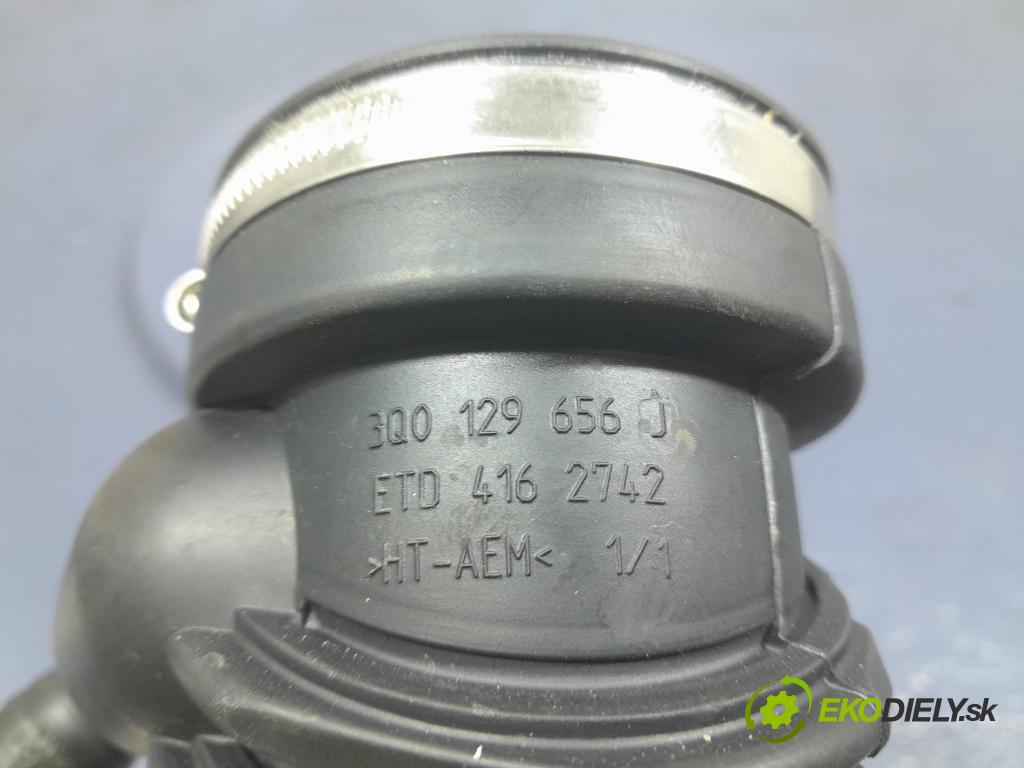 Skoda Octavia 2024 rúrka Vzduch: 3Q0129656J