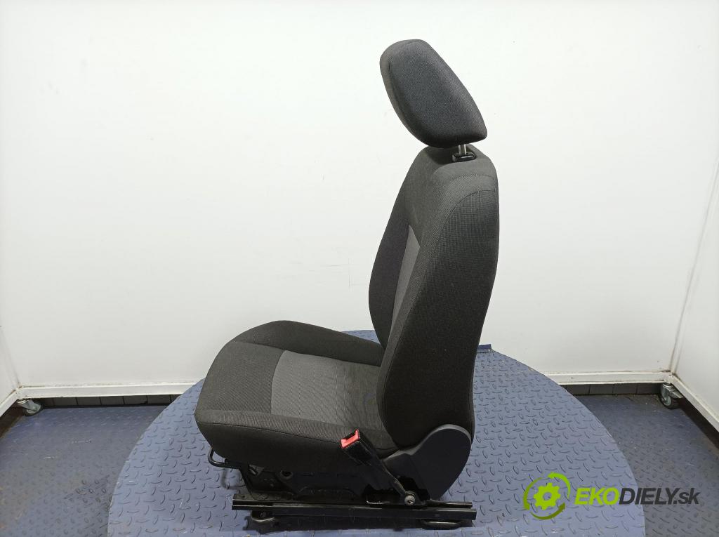 Ford Fiesta 2017 Sedačka spolujazdca 