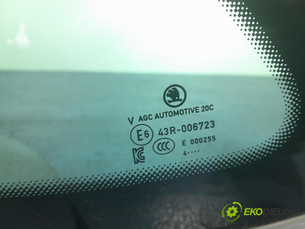 Skoda Octavia 2024 sklo Karoséria: zad 5E7845297