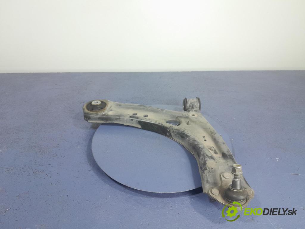 Skoda Octavia 2024 Predné v pravo: 5WA407118