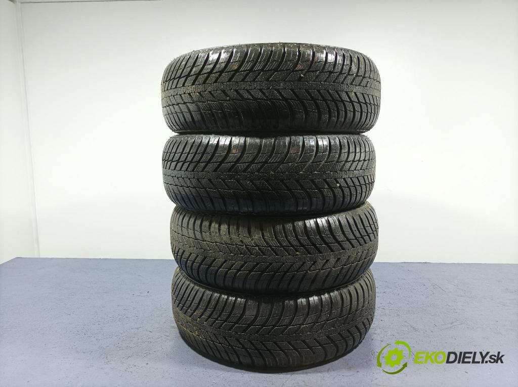 Vw Polo 2001 pneumatika Multi-sezóna: 8807622186165