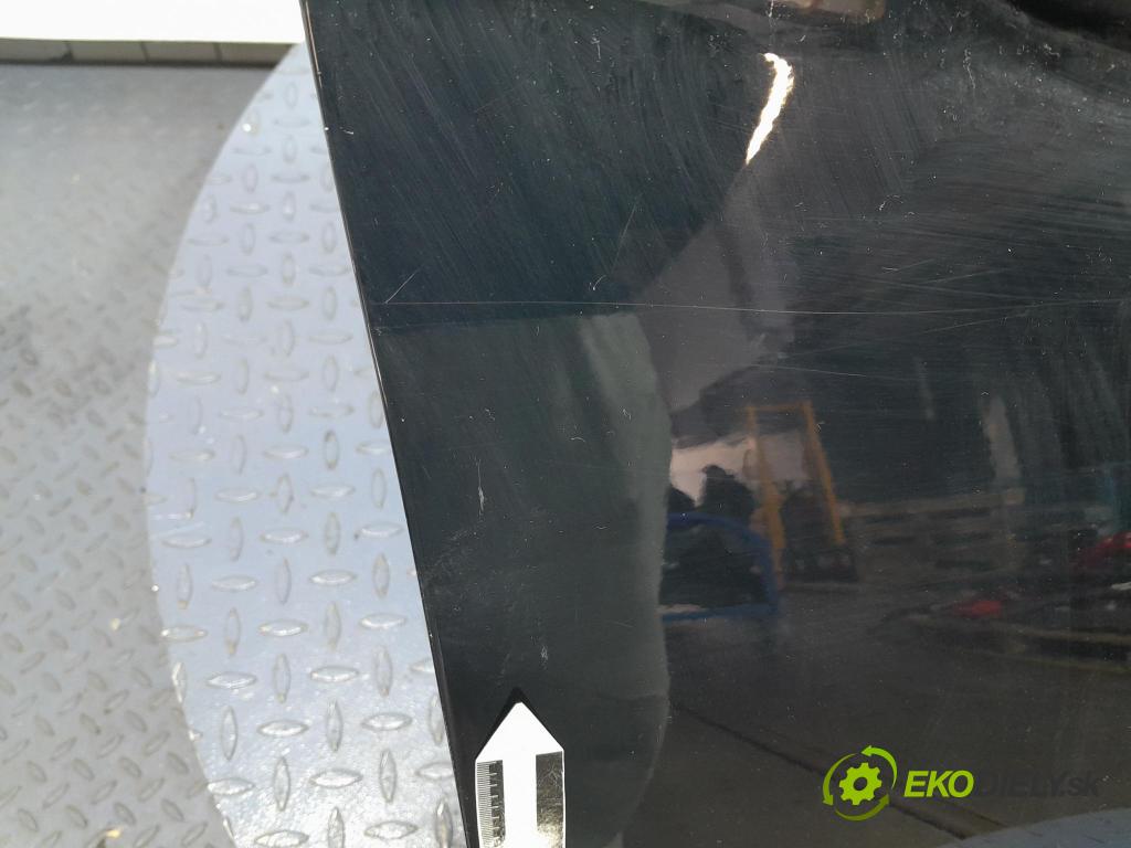 Ford Fiesta 2017 dvere Predné pravé