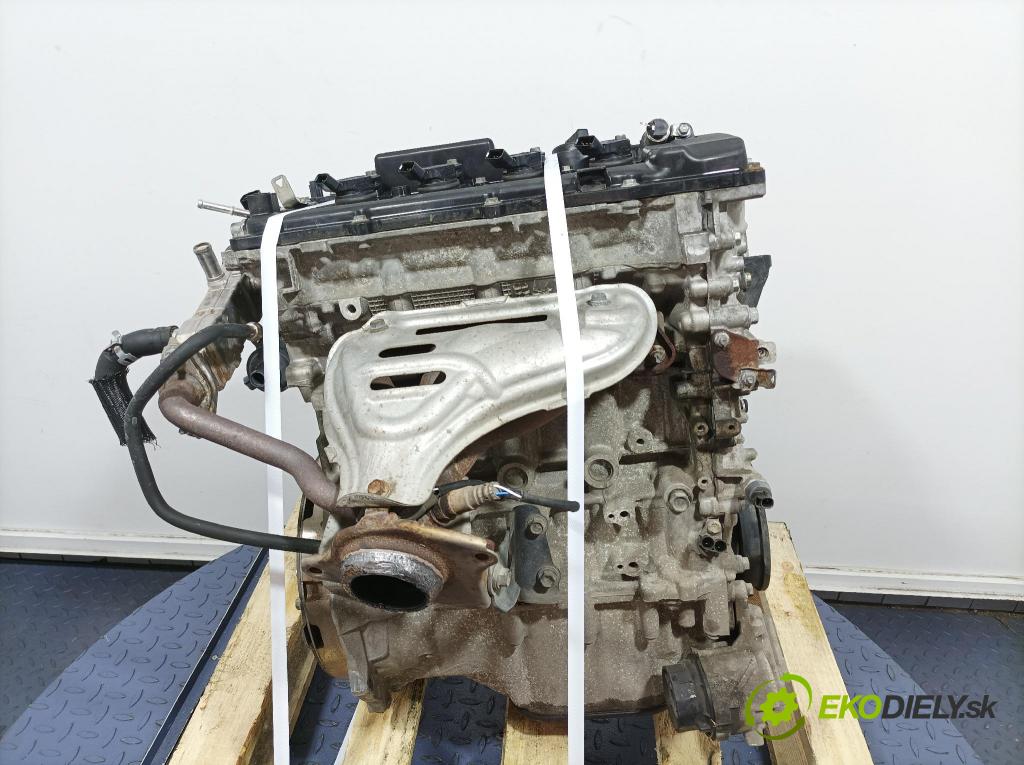 Toyota Prius 2013 motor Benzín: 2ZRFXE