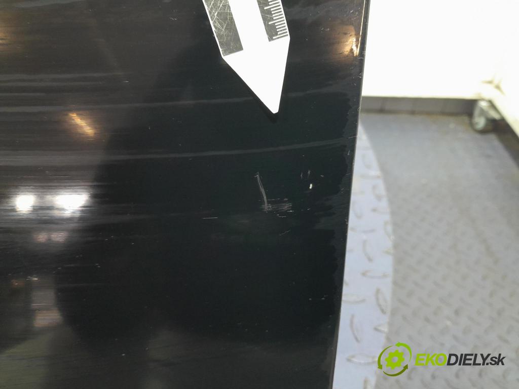 Ford Fiesta 2017 dvere Predné Vľavo: