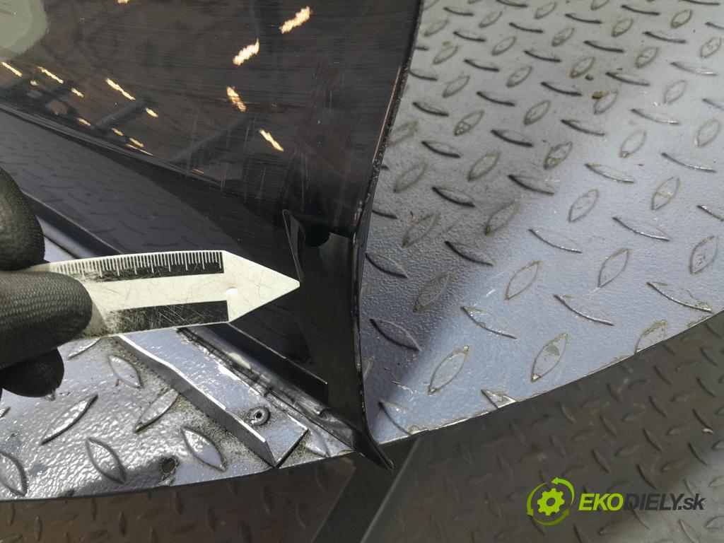 Ford Fiesta 2017 dvere Predné Vľavo: