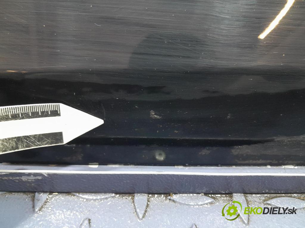 Ford Fiesta 2017 dvere Predné Vľavo: