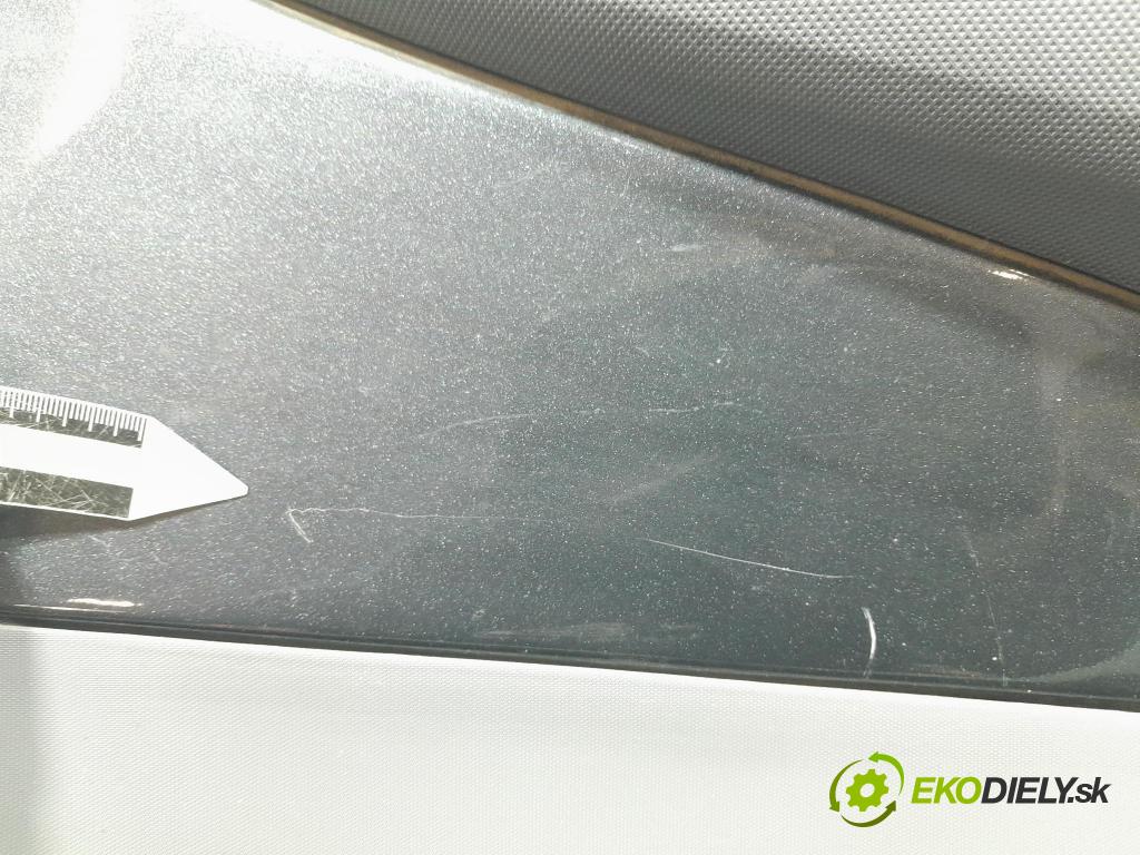 Toyota Aygo 2008 dvere zad pravé