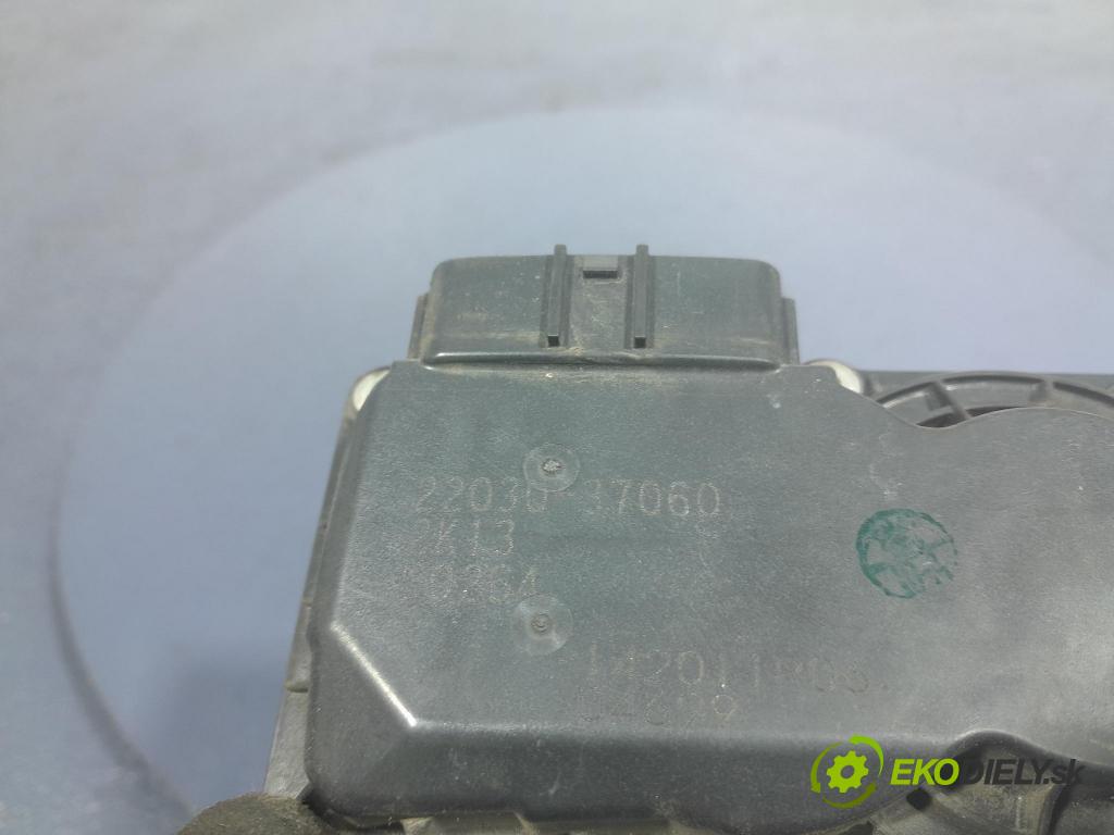 Toyota Prius 2013 škrticí klapka 22030-37060