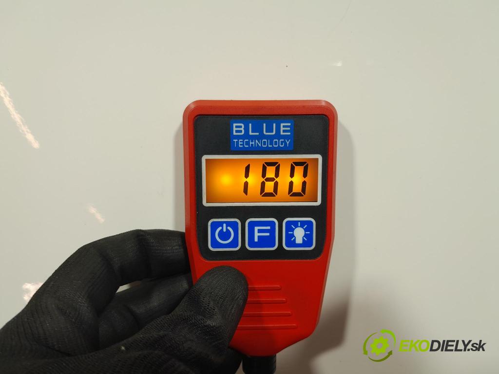 Toyota Prius 2013 dvere zad pravé