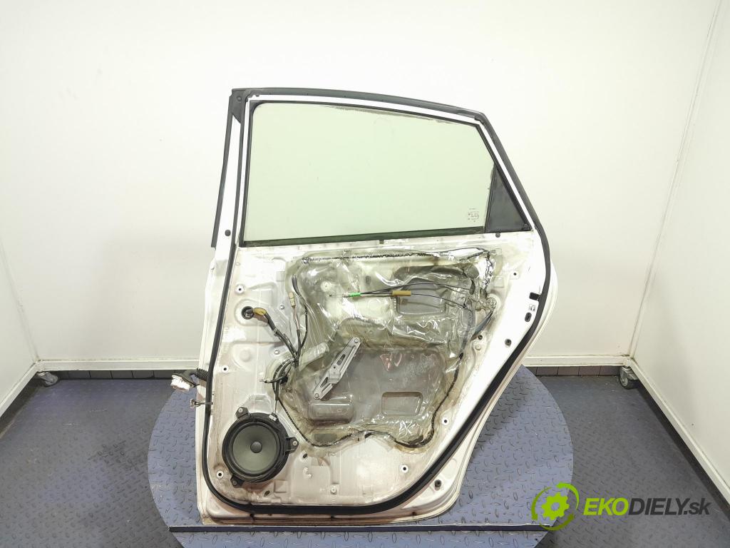 Toyota Prius 2013 dvere zad pravé 