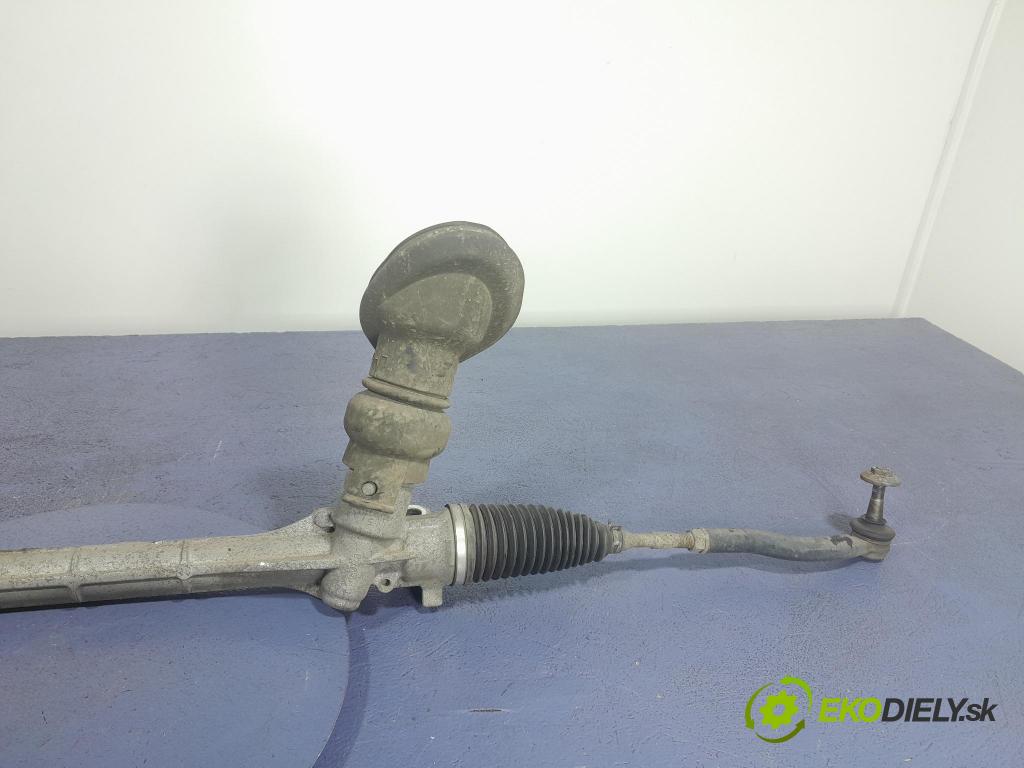 Toyota Prius 2013 Ozubené kolo: volant 