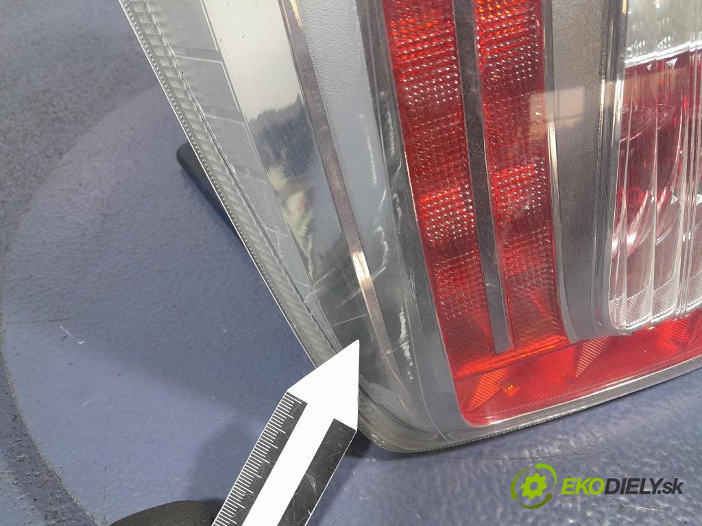 Toyota Prius 2013 světlo Zad: levá Mimo: