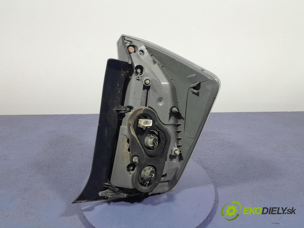 Toyota Prius 2013 světlo Zad: levá Mimo: