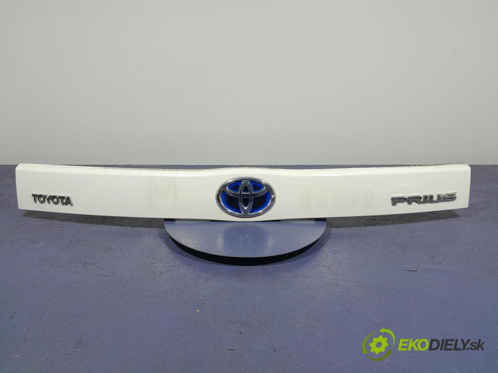 Toyota Prius 2013 zaslepka: zad 76811-47070