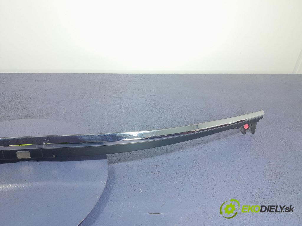 Lexus ES 2023 zaslepka: zad 76811-33320