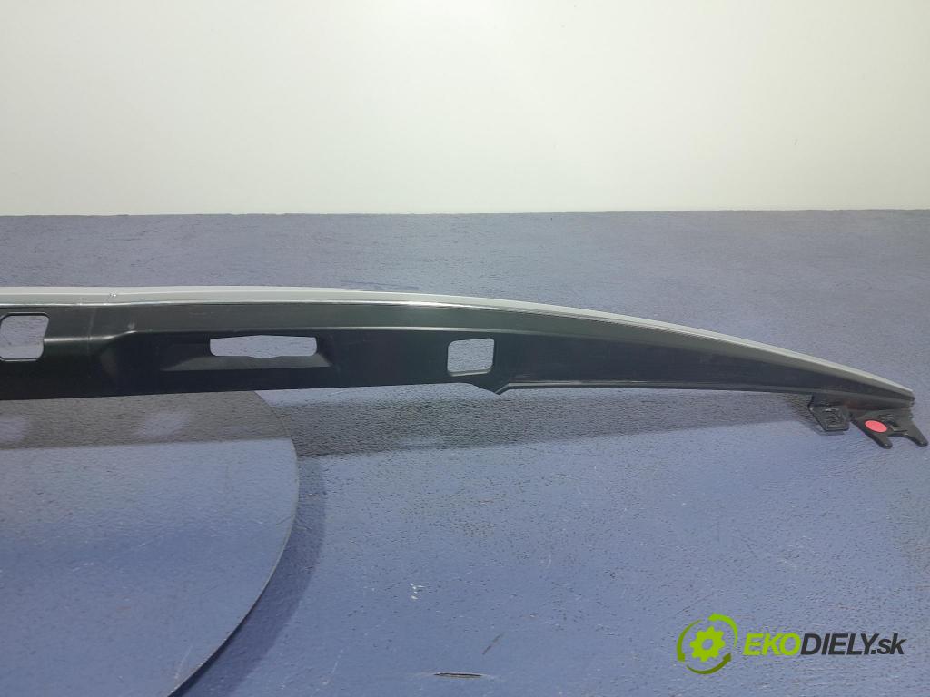 Lexus ES 2023 zaslepka: zad 76811-33320