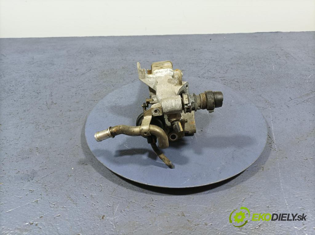 Nissan Navara 2019 chladič EGR 147355889R
