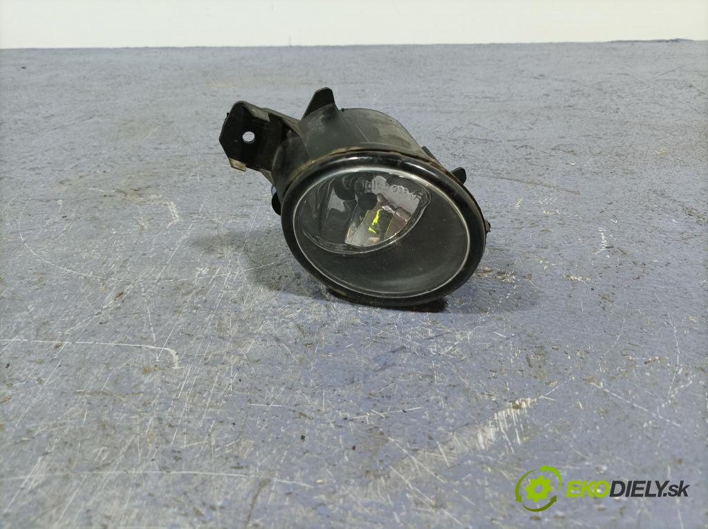 Nissan Navara 2019 Halogen v pravo: 261508992A