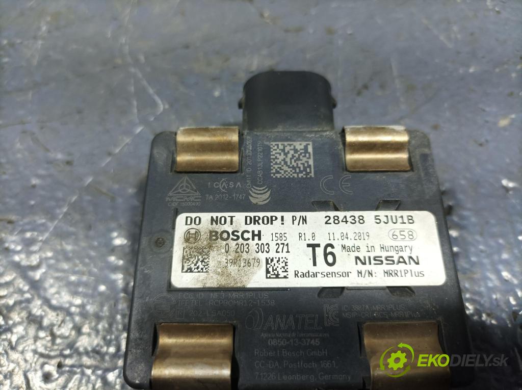 Nissan Navara 2019 Radar: 28438-5JU1B