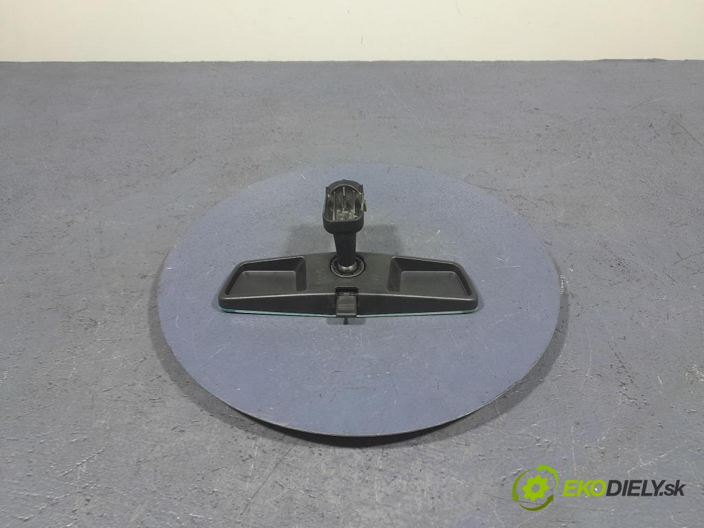 Volvo V40 2013 zrkadlo Vnútri: 31218967