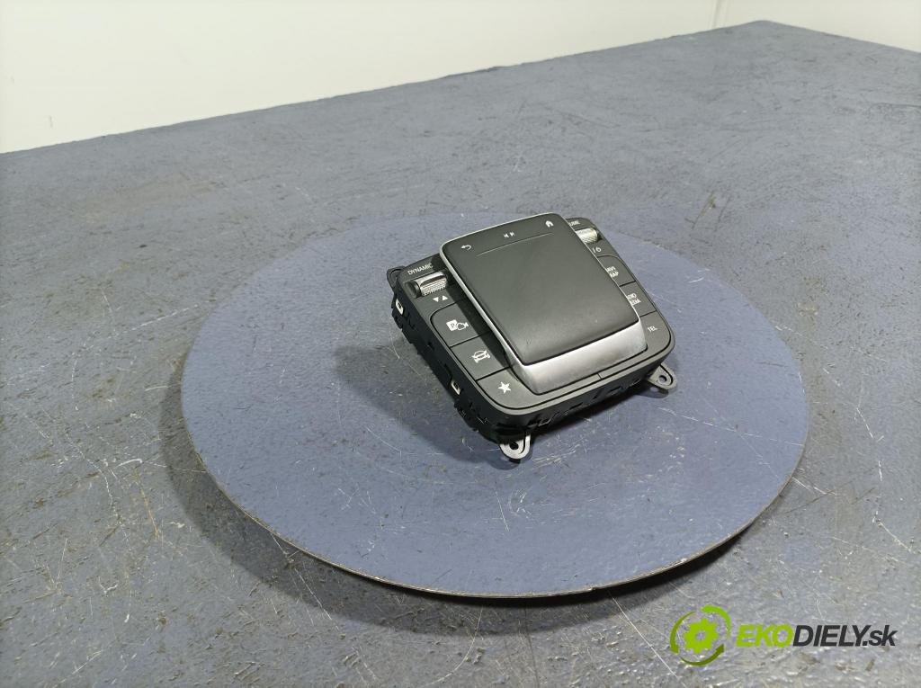 Mercedes A-klasa 2021 prepínač A2479003903