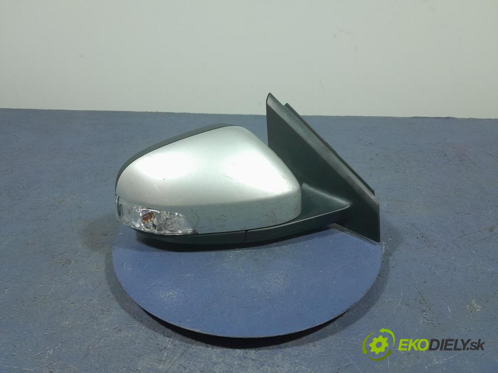 Volvo V40 2013 zrkadlo pravé 31278137