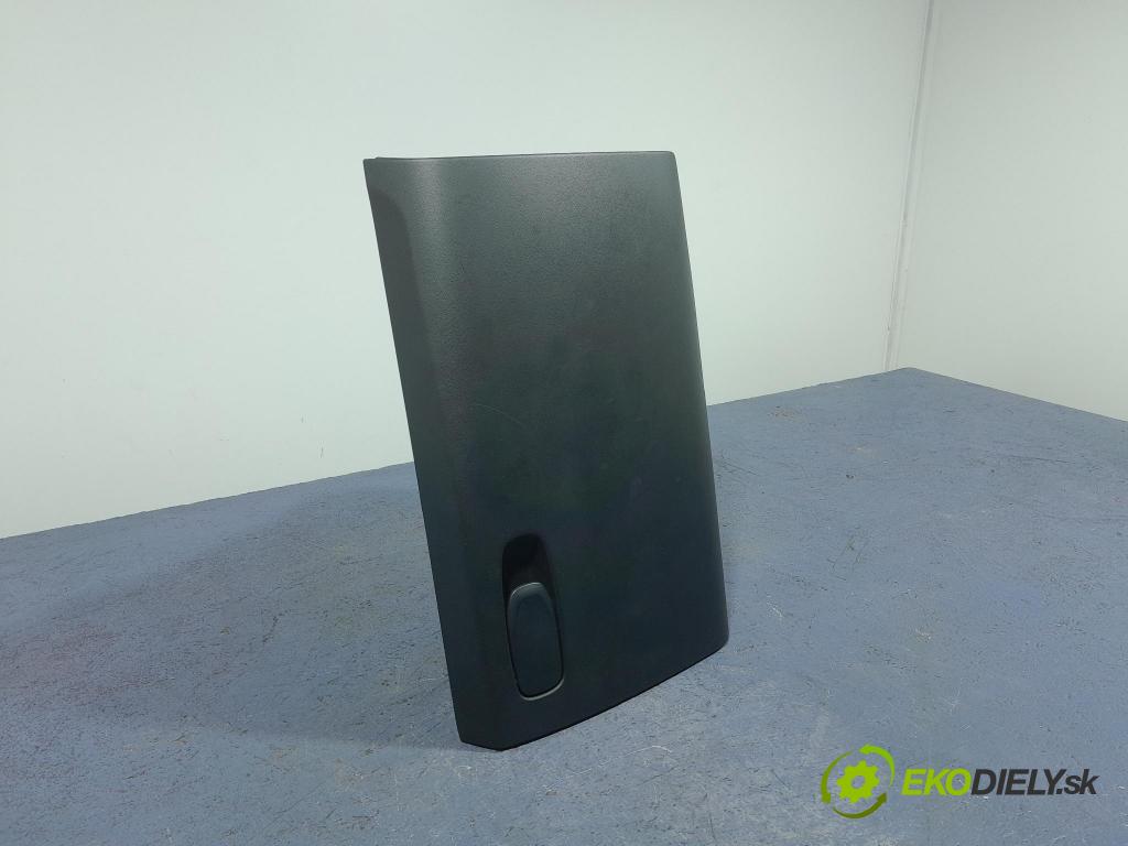 Volvo V40 2013 kastlík 39824225