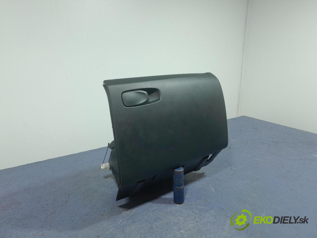 Volvo V40 2013 kastlík 39824225