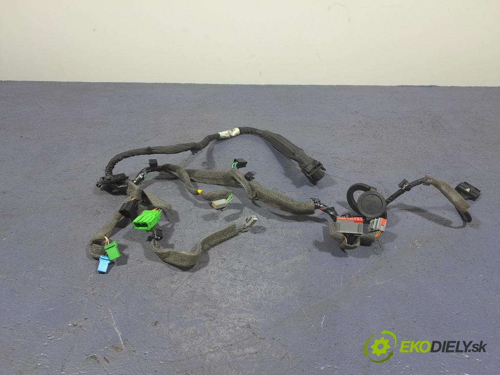 Volvo V40 2013 inštalácia Elektrický: 31334092
