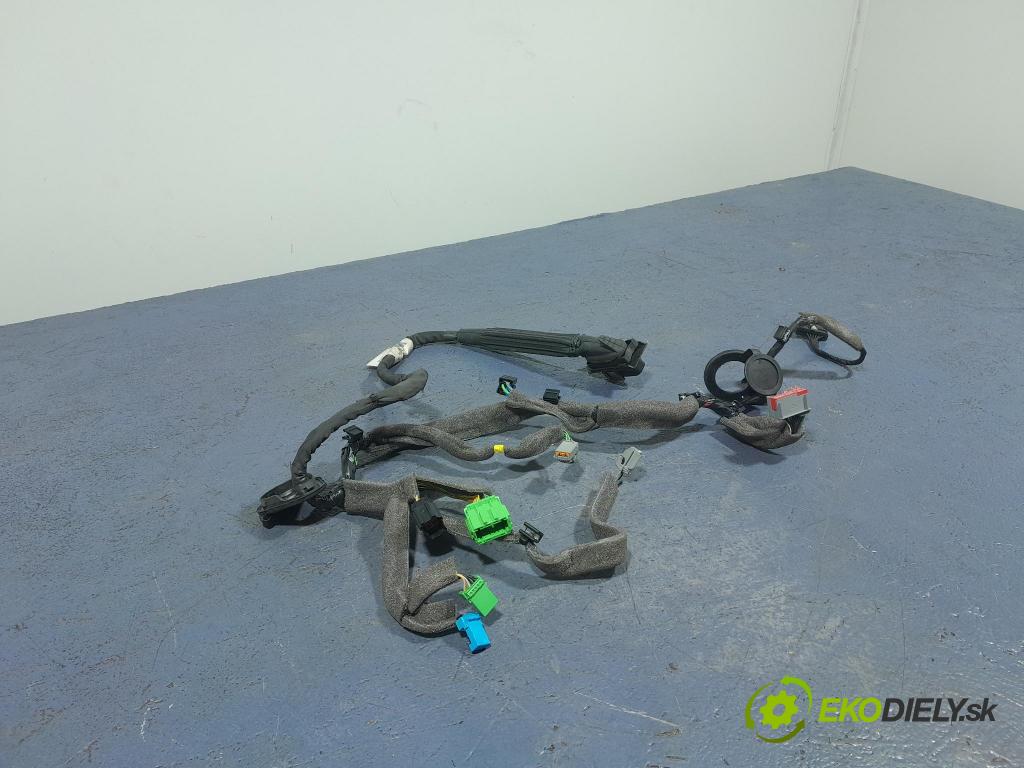 Volvo V40 2013 inštalácia Elektrický: 31334092