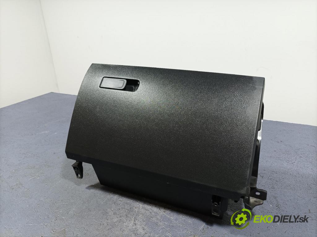 Mercedes A-klasa 2021 kastlík A1776801200