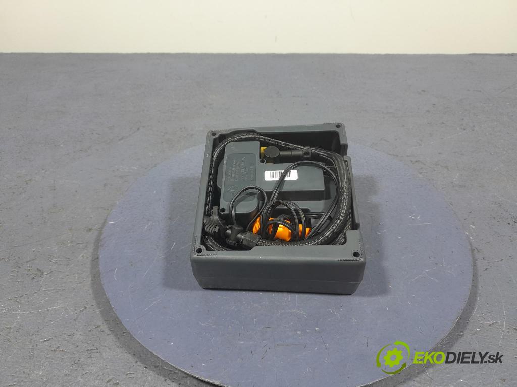 Volvo V40 2013 Kôš kola: Rezervný: