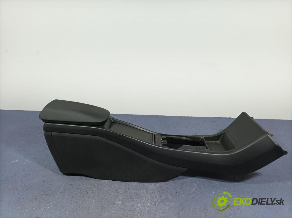 Volvo V40 2013 operadlo 08632771