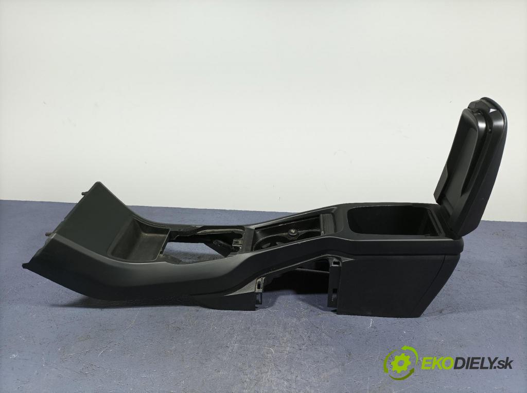 Volvo V40 2013 operadlo 08632771