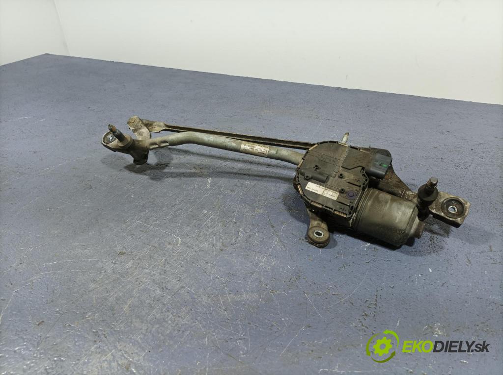 Volvo V40 2013 mechanizmus motor: Stierače: Predné 31378574