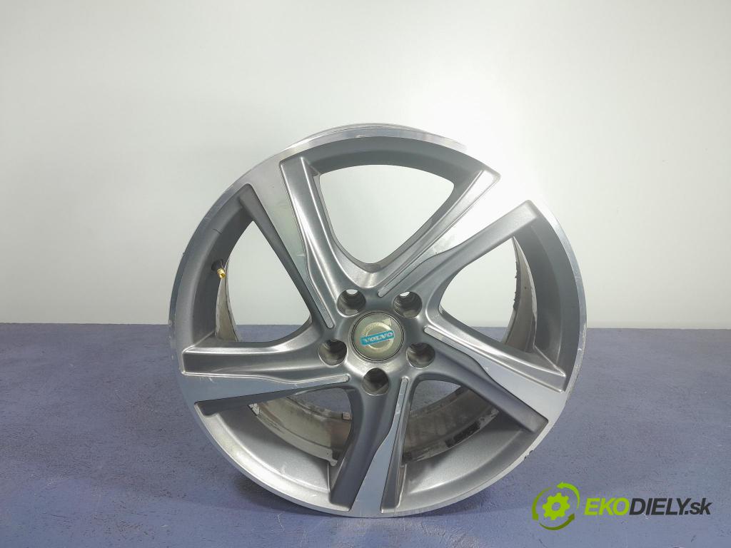 Volvo V40 2013 Ráfiky: Hlinikové: