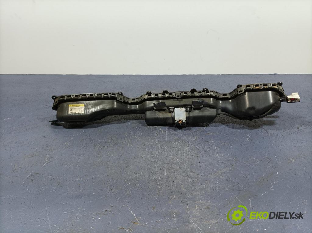 Volvo V40 2013 Airbag: x 31305431