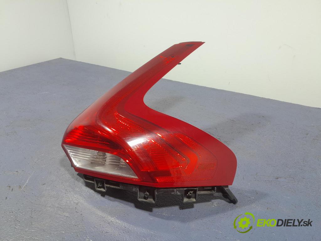 Volvo V40 2013 svetlo / reflektor zad Prava: Vonkajsia: 31395479