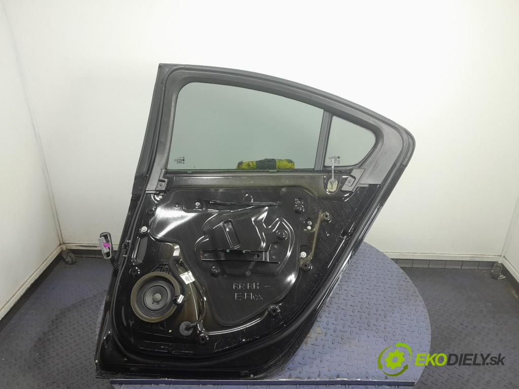 Opel Ampera 2013 dvere zad pravé 