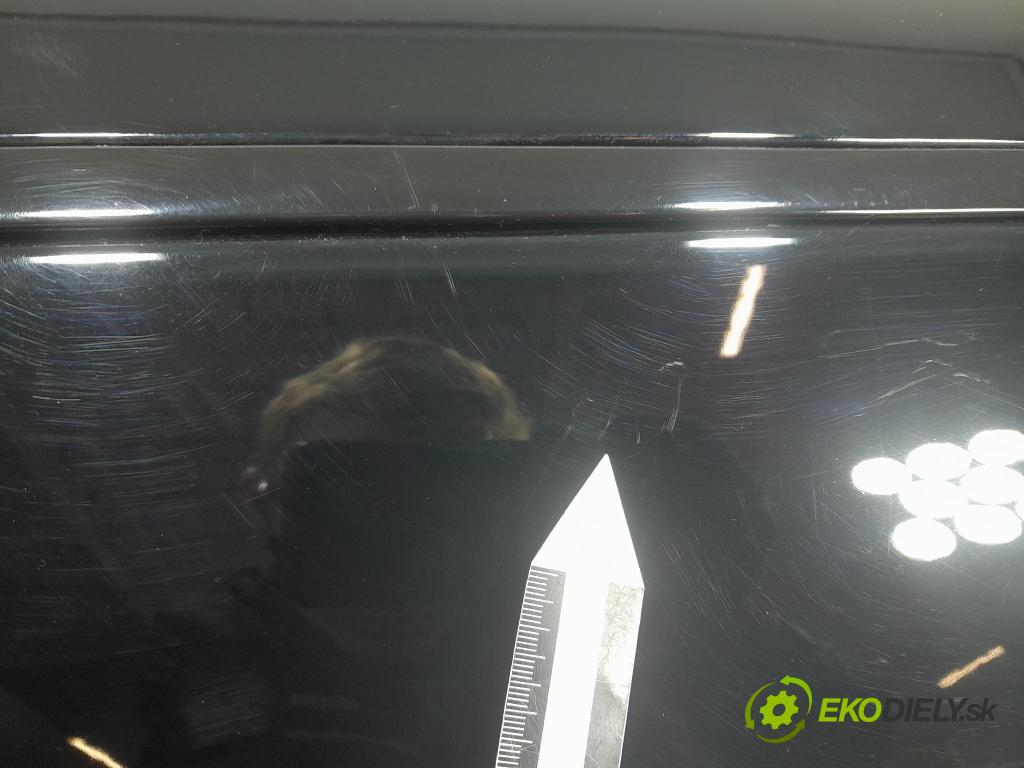 Opel Ampera 2013 dvere zad Vľavo: