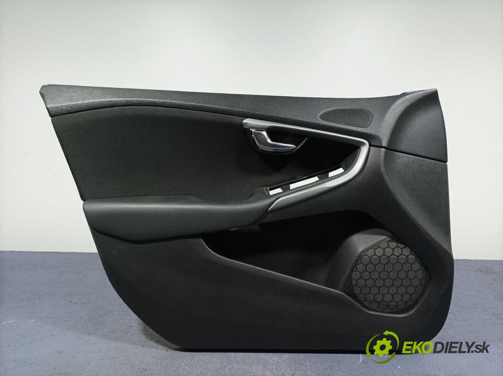 Volvo V40 2013 Čalounictví: dvere Predné ľavá