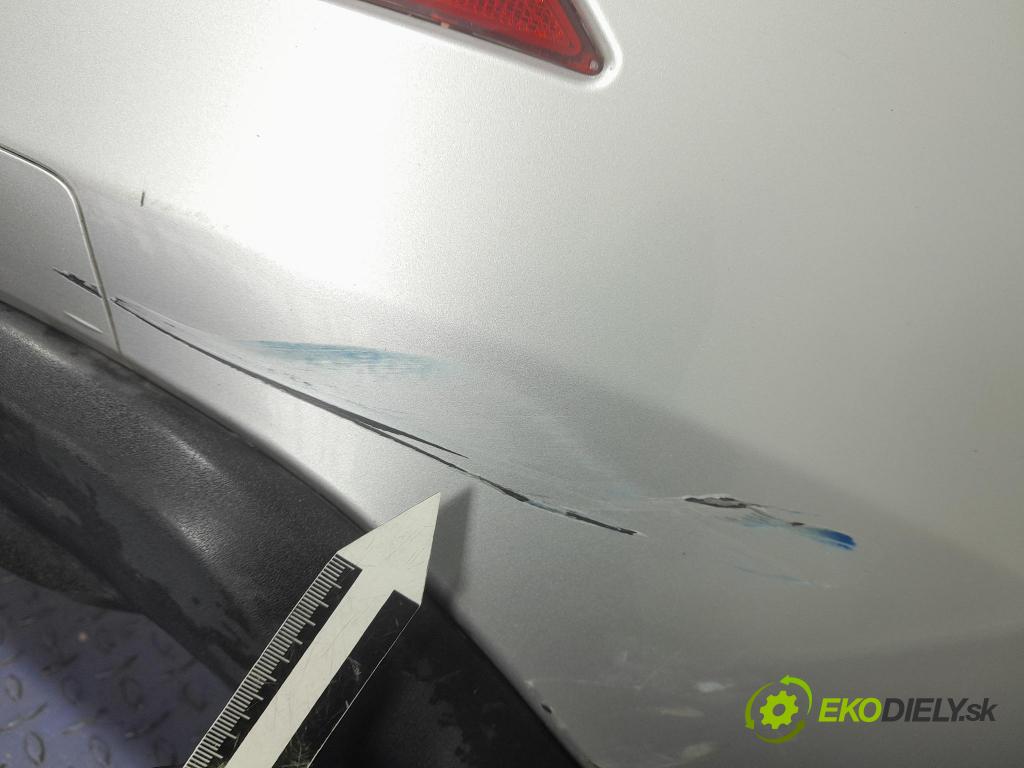 Volvo V40 2013 nárazník zad