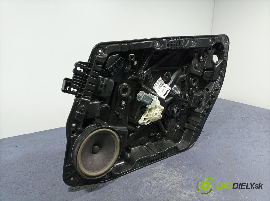 Mercedes A-klasa 2021 mechanizmus okna Okná: Predné v pravo: